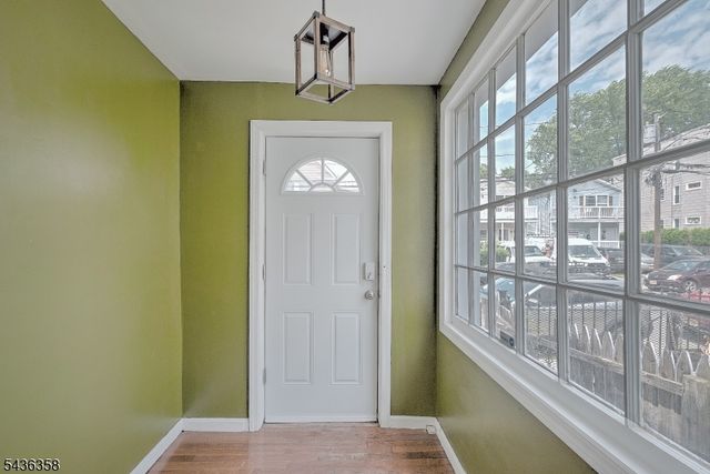 64 Norwood St, Newark City, NJ 07106