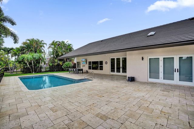 10630 Boca Woods Lane, Boca Raton, FL 33428