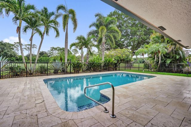 10630 Boca Woods Lane, Boca Raton, FL 33428