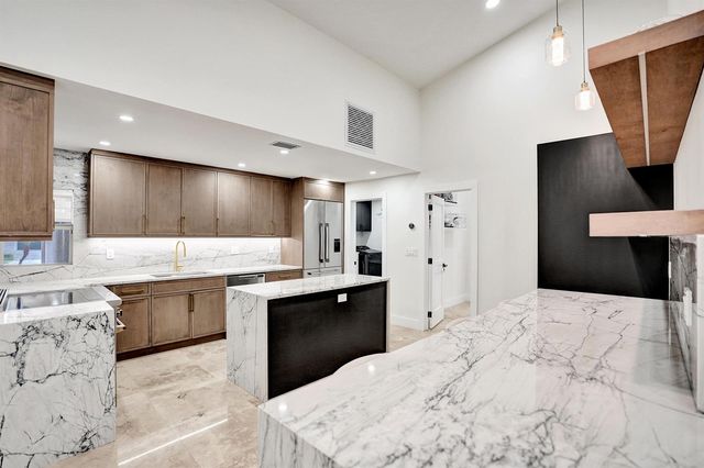 10630 Boca Woods Lane, Boca Raton, FL 33428