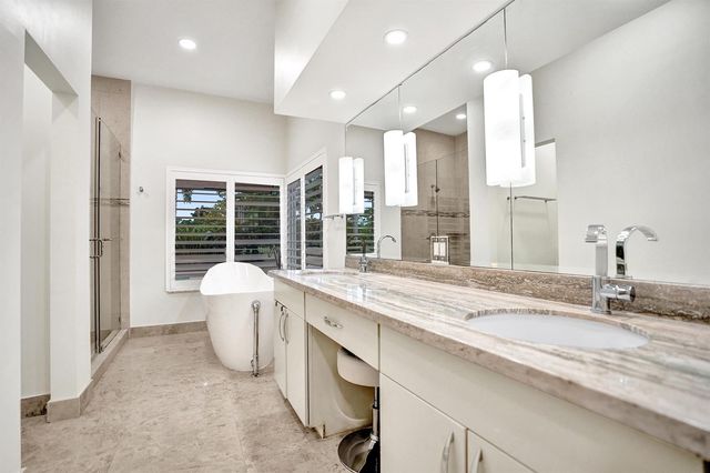 10630 Boca Woods Lane, Boca Raton, FL 33428