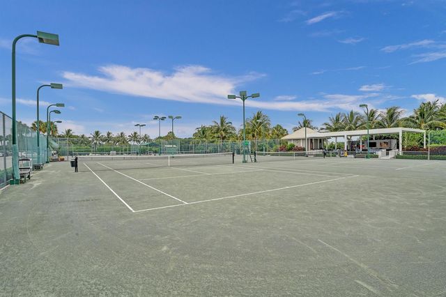 10630 Boca Woods Lane, Boca Raton, FL 33428