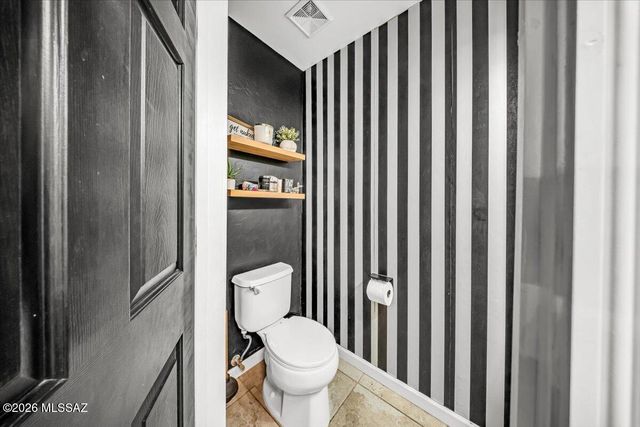 10652 S Silverbluff Drive, Vail, AZ 85641