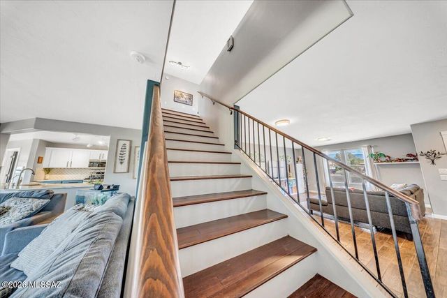 10652 S Silverbluff Drive, Vail, AZ 85641