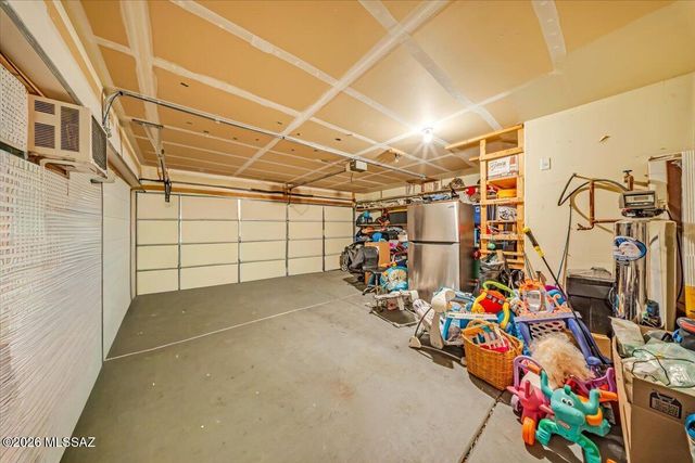 10652 S Silverbluff Drive, Vail, AZ 85641