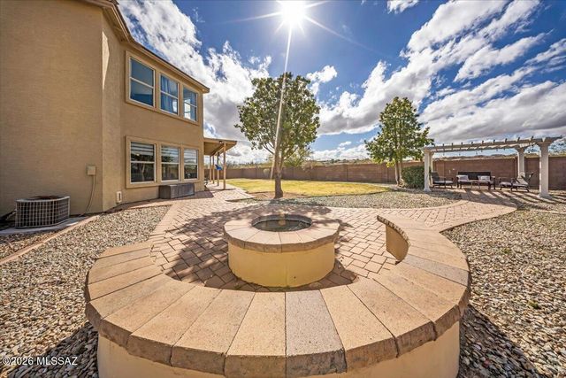 10652 S Silverbluff Drive, Vail, AZ 85641