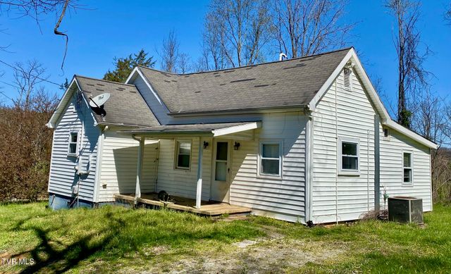 1585 Lick Hollow Road, Greeneville, TN 37743