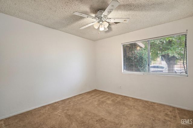 600 Sunset Lane, Taft, CA 93268