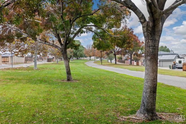 600 Sunset Lane, Taft, CA 93268