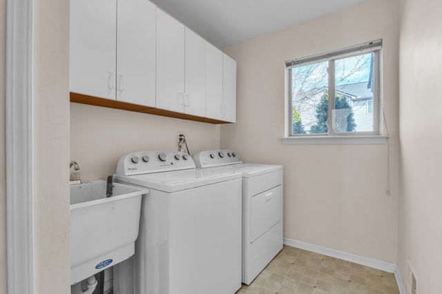 7835 Greene Farm Drive, Ypsilanti Twp, MI 48197