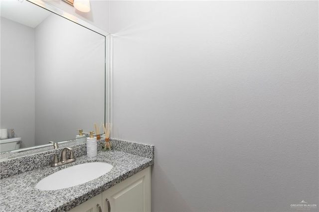 2810 Bobcat Avenue, Edinburg, TX 78542