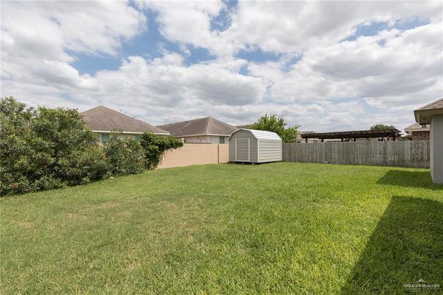 2810 Bobcat Avenue, Edinburg, TX 78542