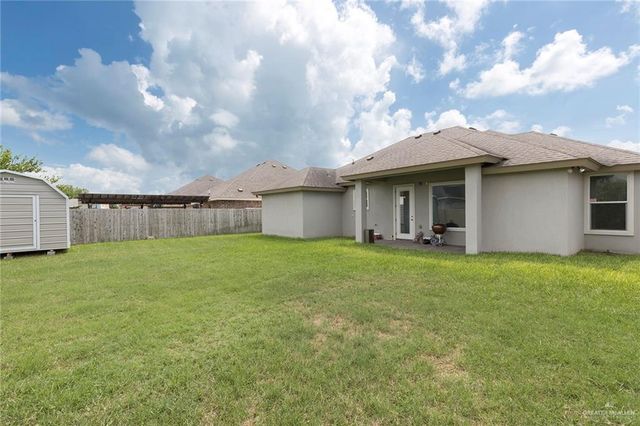 2810 Bobcat Avenue, Edinburg, TX 78542