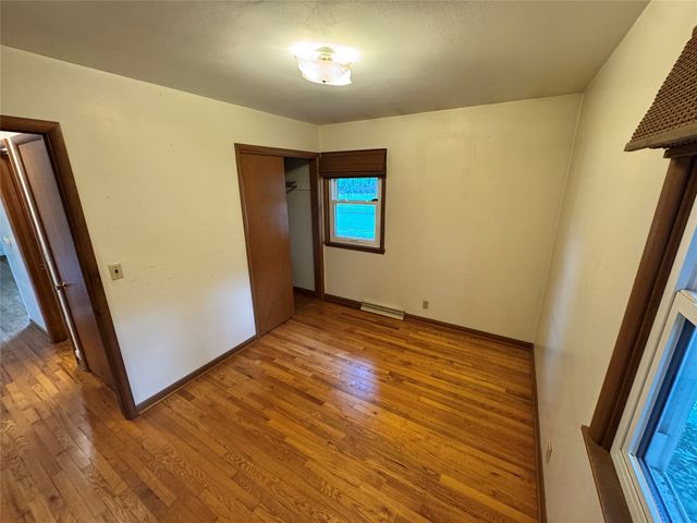 2010 Hunziker Drive, Ames, IA 50010