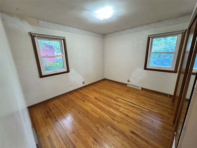 2010 Hunziker Drive, Ames, IA 50010