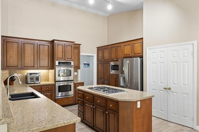 1485 Country Vistas Ln, Bonita, CA 91902
