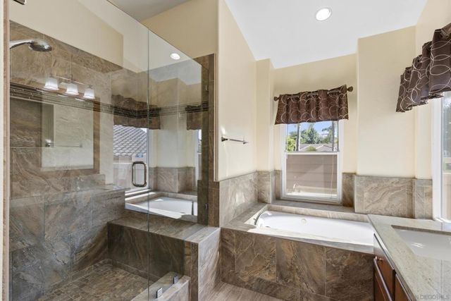 1485 Country Vistas Ln, Bonita, CA 91902