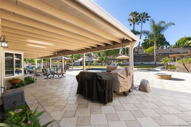 1485 Country Vistas Ln, Bonita, CA 91902