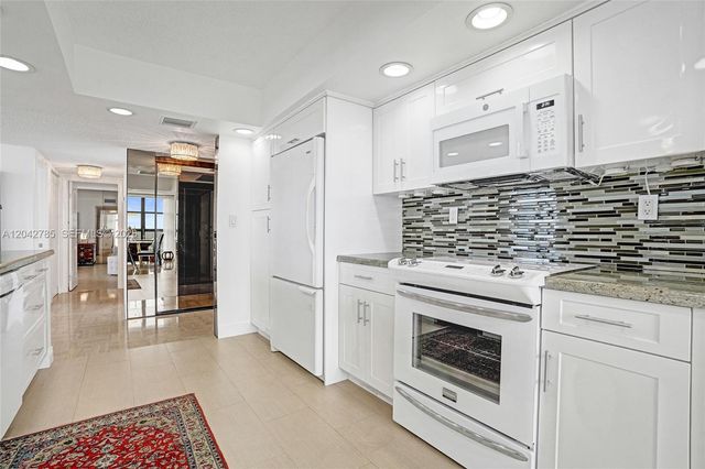 400 Leslie Drive 1110, Hallandale Beach, FL 33009