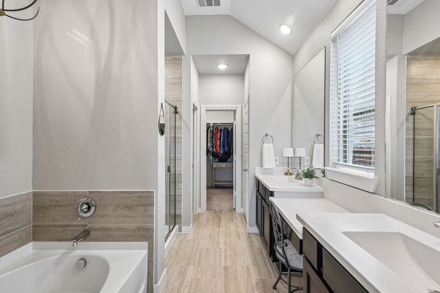 1913 Jumper Fields Drive, Aubrey, TX 76227