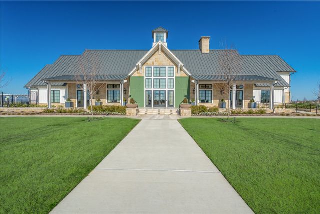 1913 Jumper Fields Drive, Aubrey, TX 76227