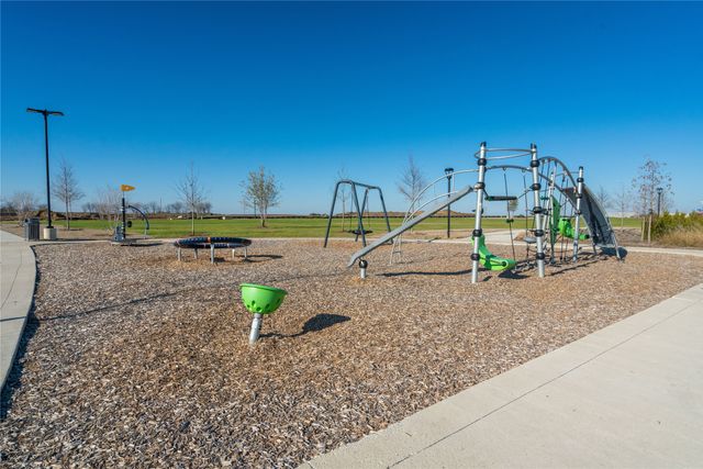 1913 Jumper Fields Drive, Aubrey, TX 76227