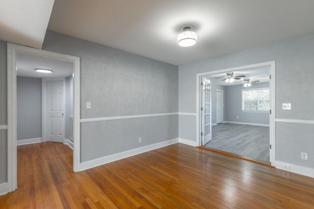 113 N Larchmont Avenue, Chattanooga, TN 37411