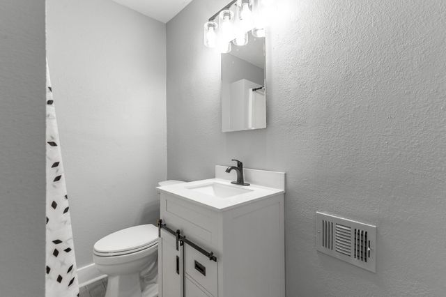 113 N Larchmont Avenue, Chattanooga, TN 37411