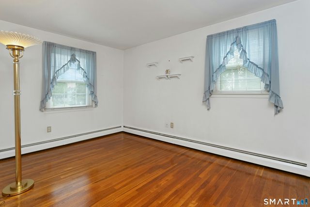 14 Hilltop Avenue, Stamford, CT 06907