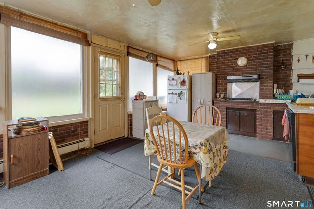 14 Hilltop Avenue, Stamford, CT 06907