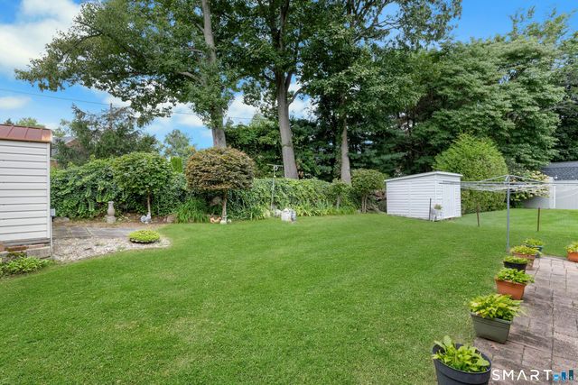 14 Hilltop Avenue, Stamford, CT 06907