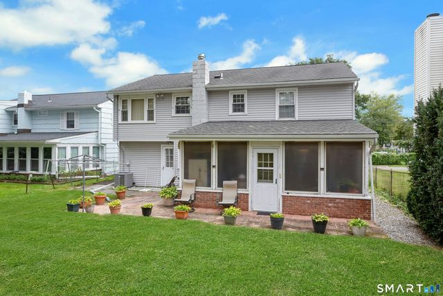 14 Hilltop Avenue, Stamford, CT 06907