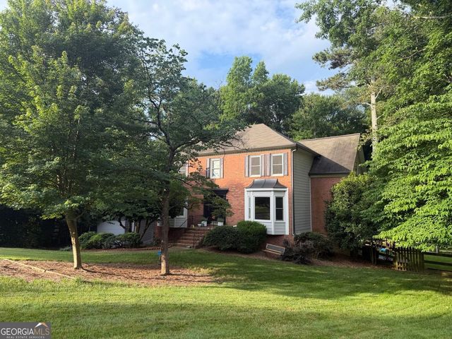 1430 Shadowrock Court NE, Marietta, GA 30062