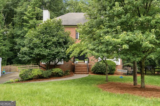1430 Shadowrock Court NE, Marietta, GA 30062