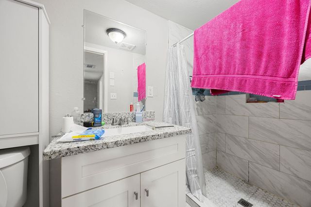 211 Arcadian Drive, Crosby, TX 77532