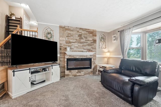2227 Newlove Road 2227 Newlove Road, South Charleston, OH 45368