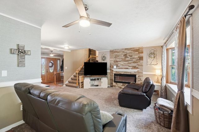 2227 Newlove Road 2227 Newlove Road, South Charleston, OH 45368
