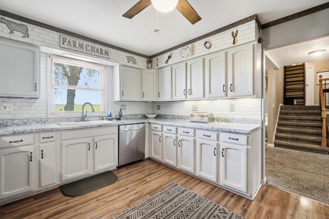 2227 Newlove Road 2227 Newlove Road, South Charleston, OH 45368