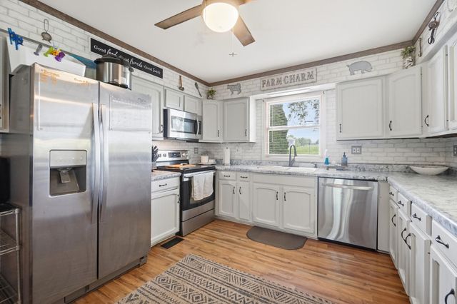 2227 Newlove Road 2227 Newlove Road, South Charleston, OH 45368