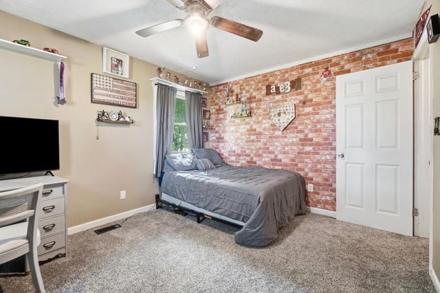 2227 Newlove Road 2227 Newlove Road, South Charleston, OH 45368