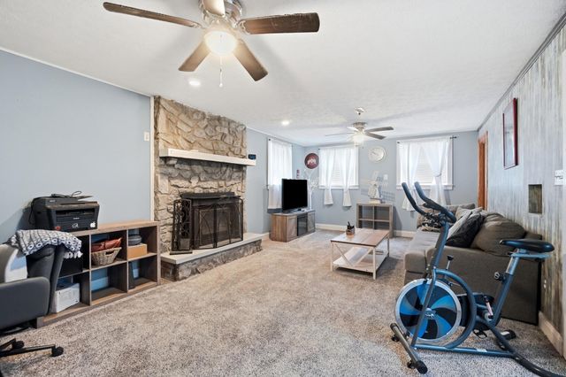 2227 Newlove Road 2227 Newlove Road, South Charleston, OH 45368