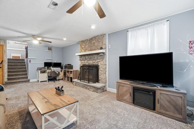 2227 Newlove Road 2227 Newlove Road, South Charleston, OH 45368