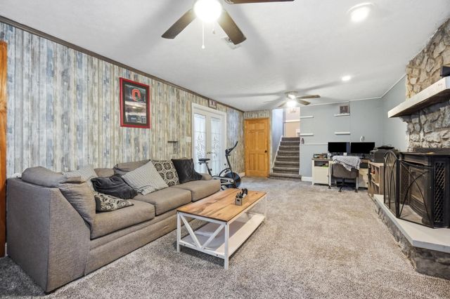2227 Newlove Road 2227 Newlove Road, South Charleston, OH 45368