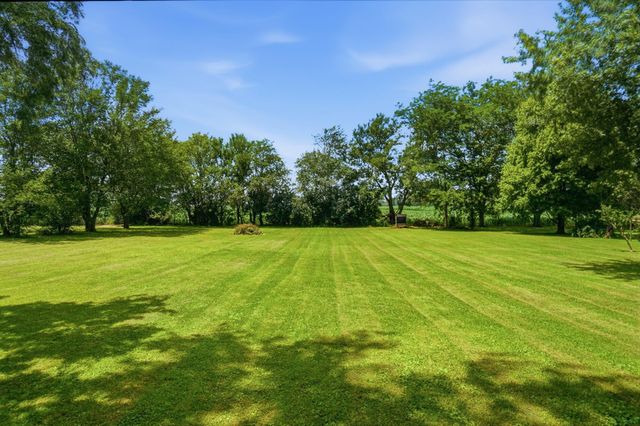 2227 Newlove Road 2227 Newlove Road, South Charleston, OH 45368