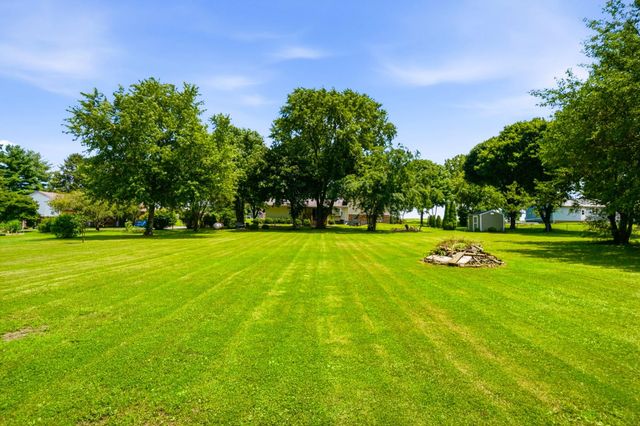 2227 Newlove Road 2227 Newlove Road, South Charleston, OH 45368