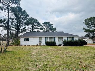 918 Harvey Road, Ardmore, OK 73401