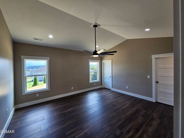 2711 Vista Meadows Lane, Sevierville, TN 37876