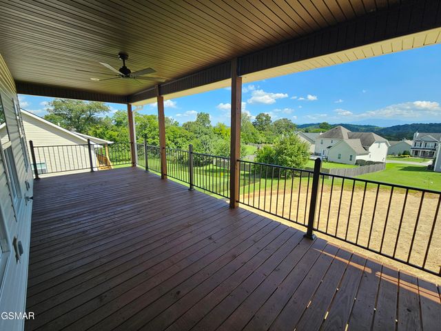 2711 Vista Meadows Lane, Sevierville, TN 37876