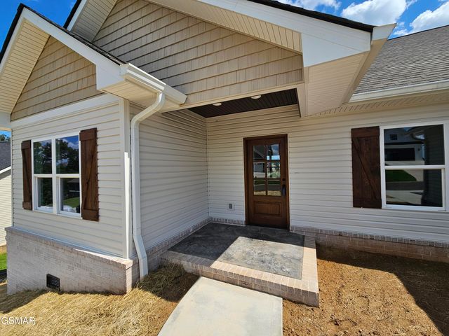 2711 Vista Meadows Lane, Sevierville, TN 37876