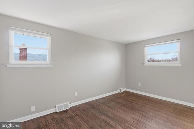 2942 ARLAN AVE, Philadelphia, PA 19136